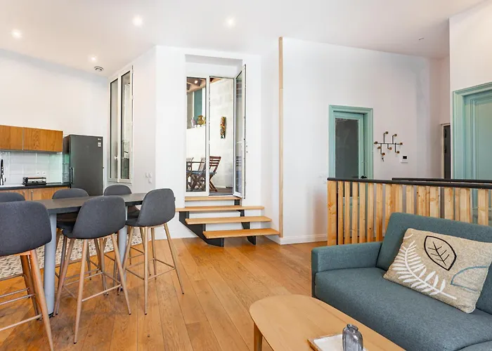 Appartement Aux Portes Du Jardin Public