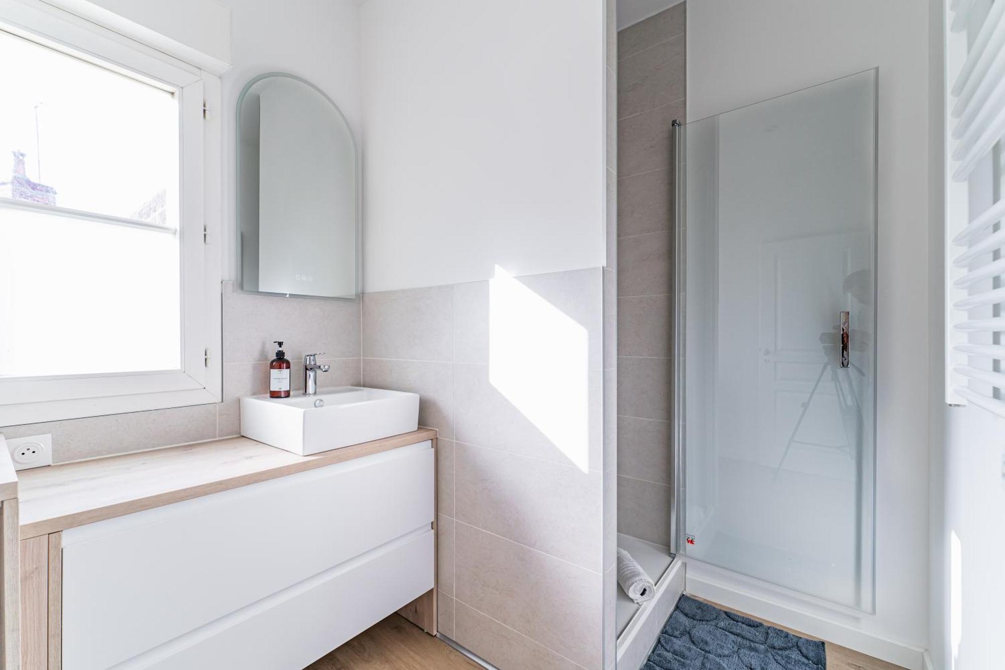 Aux Portes Du Jardin Public Appartement
