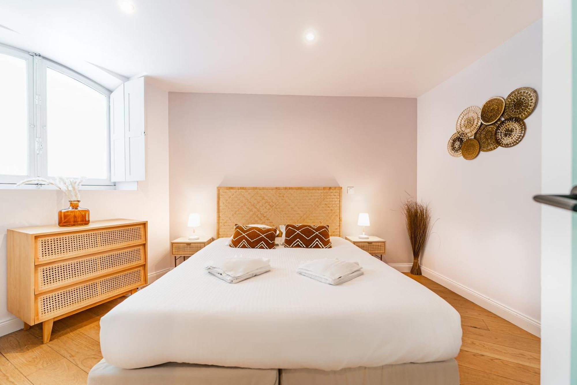 Aux Portes Du Jardin Public Appartement