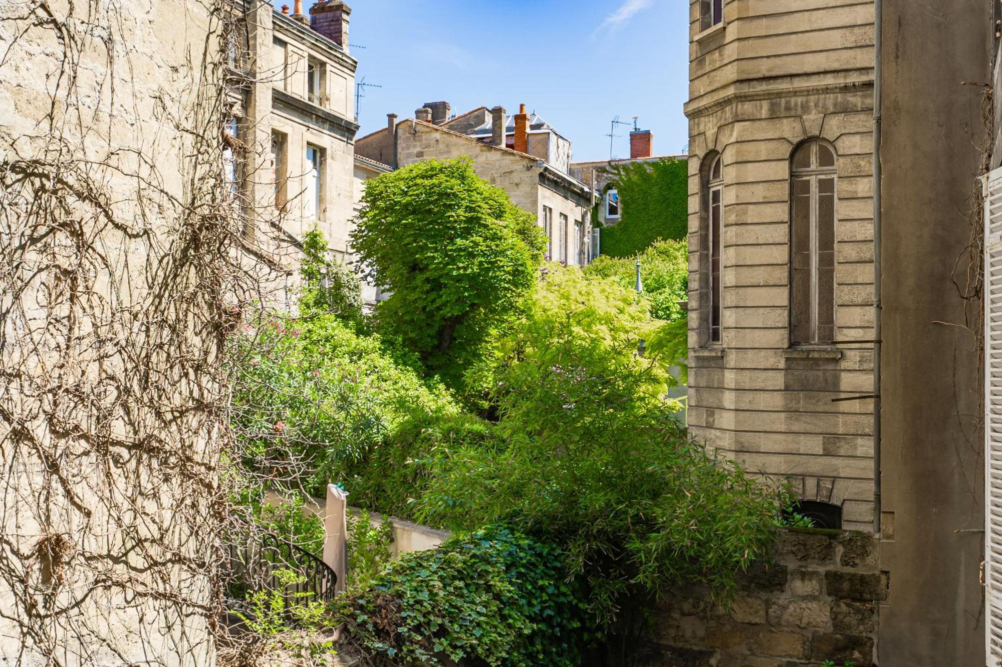 Appartement Aux Portes Du Jardin Public *